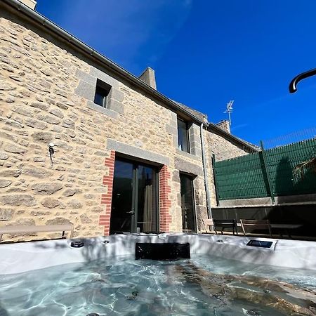 Douceur De Vivre En Bord De Mer - Jacuzzi Et Cheminee 셍-쿨롬 외부 사진